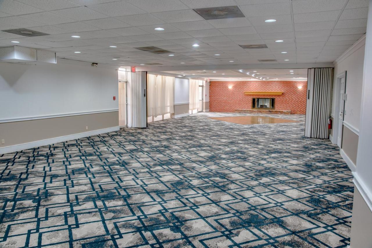 Days Inn By Wyndham St. Petersburg / Tampa Bay Area Pinellas Park Luaran gambar
