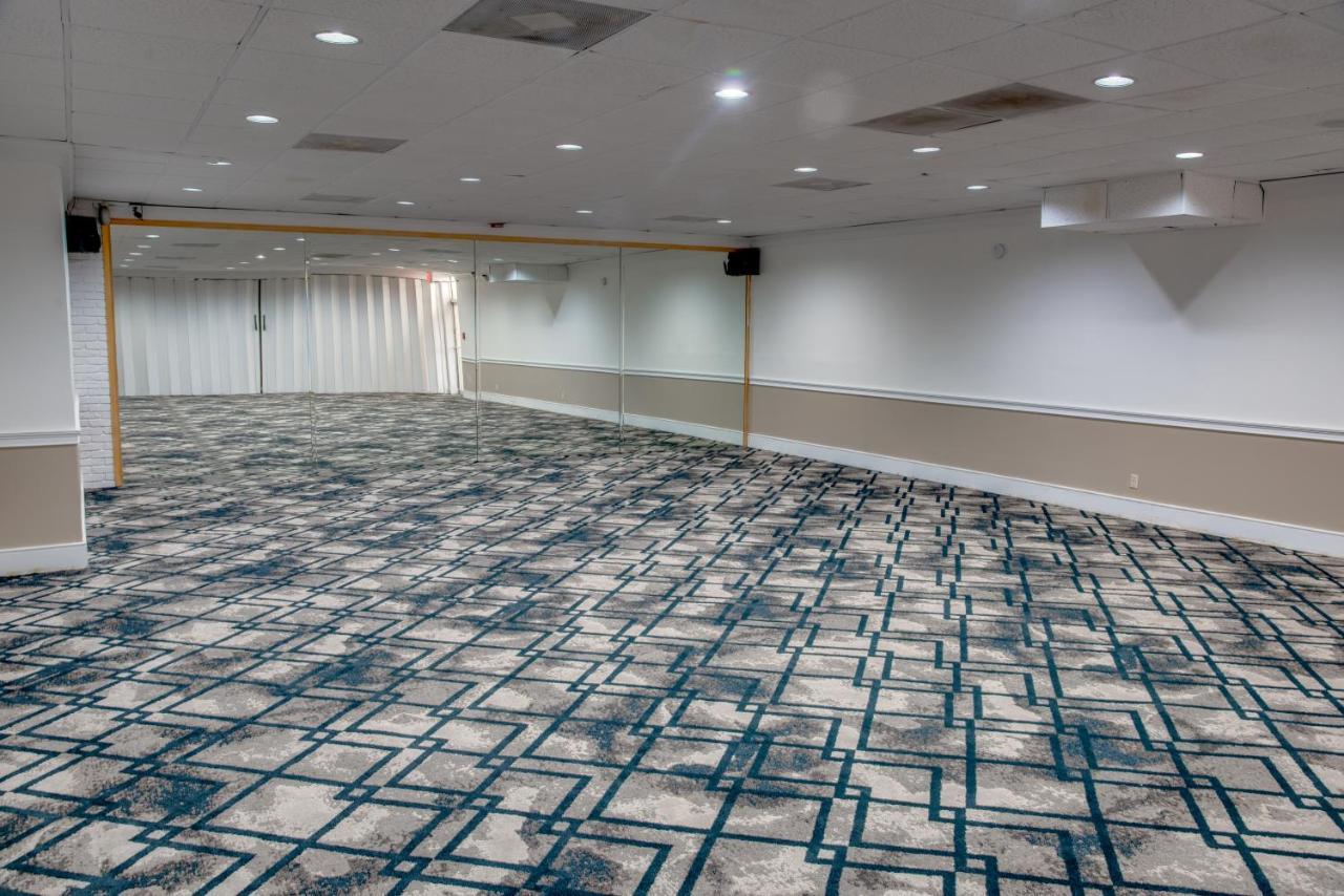 Days Inn By Wyndham St. Petersburg / Tampa Bay Area Pinellas Park Luaran gambar